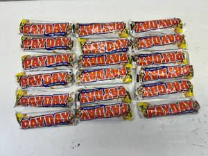 lot 96 image: 18 Payday Candy Bars