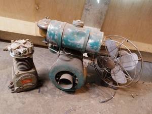 lot 102 image: Vintage gas motor, compressor, and fan