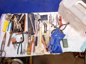 lot 88 image: Assorted tools