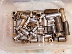lot 91 image: Assorted sockets