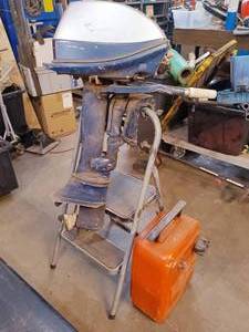 lot 1 image: Fisherman 5 horsepower outboard boat motor with tank