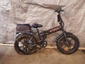 lot 24 image: Engwe electric bike no charger untested