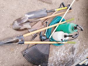 lot 46 image: yard tools and sprayers