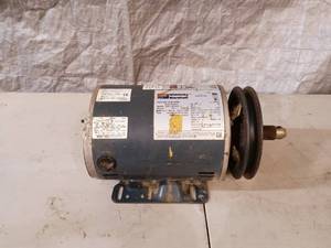 lot 27 image: Middleby Marshal 1ph 1hp electric motor