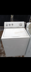 lot 39 image: Whirlpool washing machine (works)