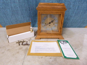 lot 32 image: Kuempel Chime Mantle Clock