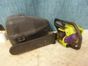 lot 46 image: Poulan Wild Thing Chainsaw