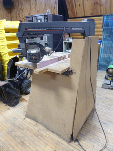 lot 49 image: Craftsman 10 Radial Arm Saw on Stand