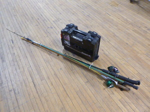 lot 53 image: Fishing Items