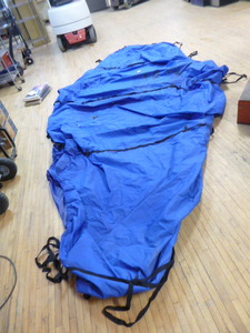 lot 62 image: 16 Boat Cover