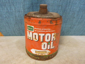 lot 67 image: Vintage Farm-Oyl Motor Oil Can
