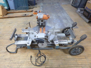 lot 75 image: Ridgid MS-UV Miter Saw Utility Vehicle