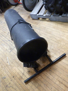 lot 80 image: Ice Auger Holder