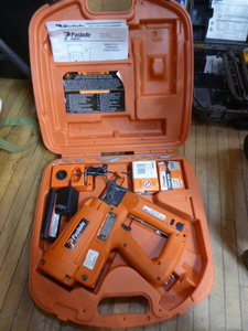 lot 153 image: Paslode Impulse Cordless Finish Nailer with Case