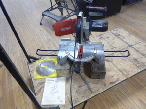 lot 171 image: Craftsman 10 Compound Miter Saw