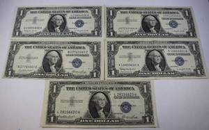 lot 22 image: 5 - 1 Dollar Silver Certificates VS
