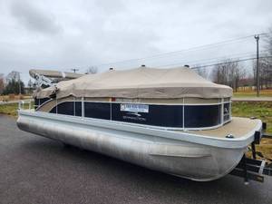 2023 Bennington 23 SLX #5266 MJ