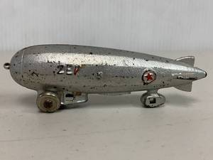 lot 7 image: Vintage Die-Cast Toy Zeppelin