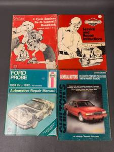 lot 14A image: Vintage Car Repair Manuals Lot