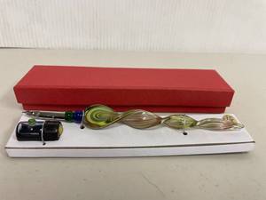 lot 15 image: Italian Art L. Dal Borgo Glass Dip Pen Venezia