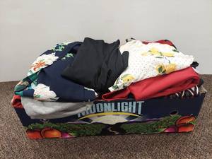 lot 22K image: Lot of Womens Clothing