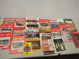 lot 27A image: Vintage Automotive Magazines Collection