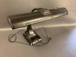 lot 29A image: Vintage Black Piano Lamp