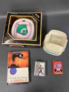 lot 33H image: 32 Sports Cards & Cal Ripken Jr. Book, Etc