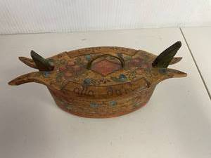 lot 60 image: Vintage Scandinavian Hand-Painted Wooden Box