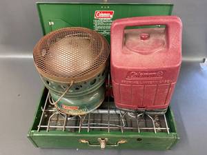 lot 60A image: Vintage Coleman Camping Set