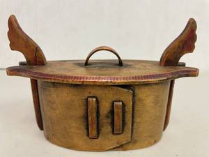 lot 62 image: Vintage Scandinavian Handcrafted Wooden Box
