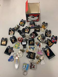 lot 105A image: Disney Pin & Keychain Collection