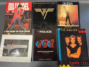 lot 120C image: Vintage Concert Tour Programs Lot