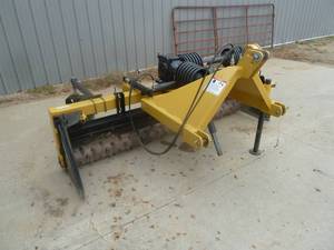 lot 1 image: 2004 Glenmac Harley Rake