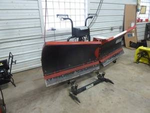 lot 3 image: Hiniker Snow Plow 9