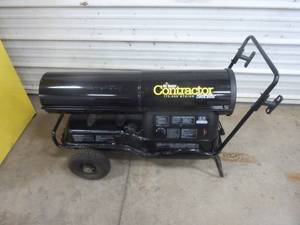 lot 4 image: Mr Heater 175,000 BTU Heater