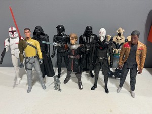 lot 66 image: Star Wars Action Figures