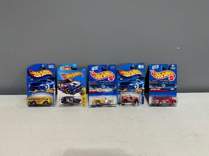 lot 97 image: Hot Wheels Boom Box, Dodge Sidewinder, Roll Patrol, School Bus, Surfin School Bus