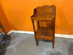 lot 13 image: Antique Pine Table with drawer.