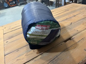 lot 21 image: Coleman Comfortsmart Cool Weather Sleeeping Bag (30 degrees to 50 degrees)