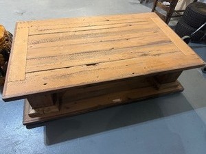 lot 22 image: Oversized Wooden Coffee Table