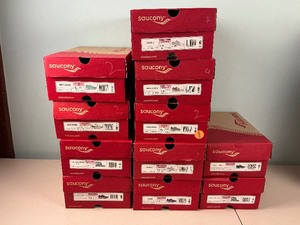 lot 30 image: Saucony Shoe Lot Size 7.5