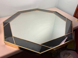 lot 69 image: Vintage Wall Mirror