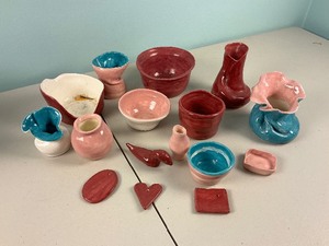 lot 93 image: Handmade Pottery Lot