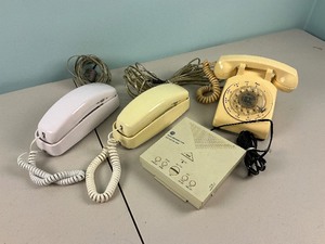 lot 95 image: Telephone Lot Plus Answering Machine