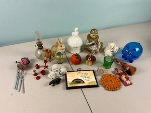 lot 96 image: Misc. Figure Lot