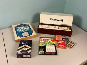 lot 126 image: Game Lot