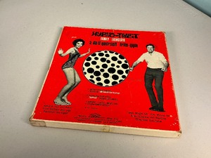 lot 127 image: Vintage Hypno-Twist Family Exerciser