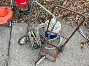 lot 145 image: Old Dolly, Shop Vaccuum, Two Wheel Cart