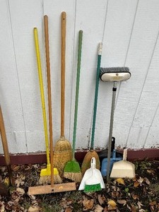 lot 156 image: Broom and Dust Pan Lot